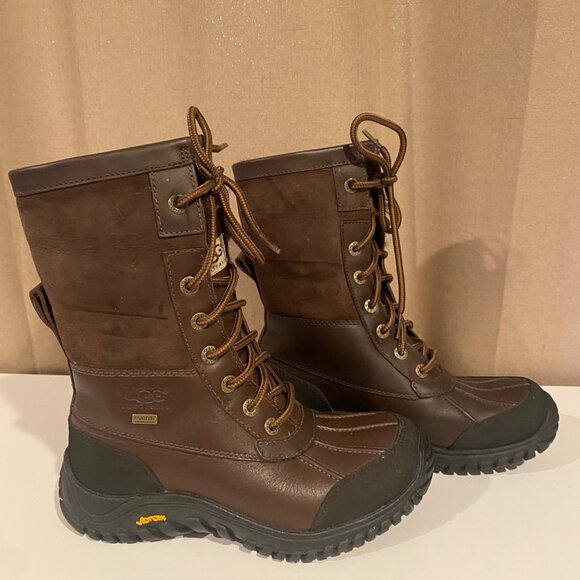 UGG Women's Lace-Up‎ Brown Boots Size 6 Waterproof Vibram Sole Winter Snow - Picture 3 of 11